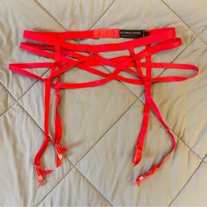 NWOT Victoria's Secret VERY SEXY Red Strappy Garter Belt